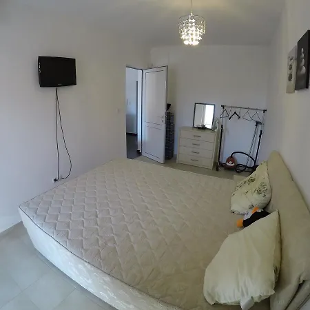 Apartment Vp Golden Day