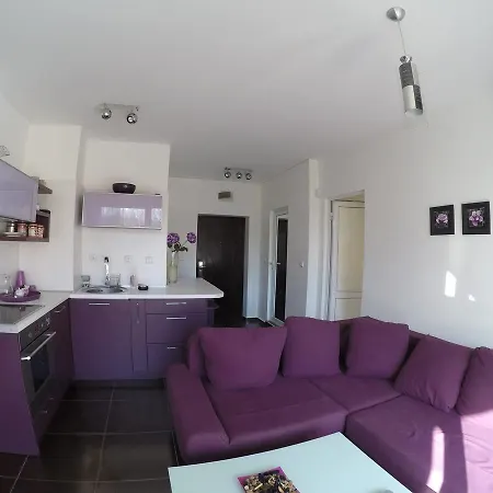 Vp Golden Day Apartment *
